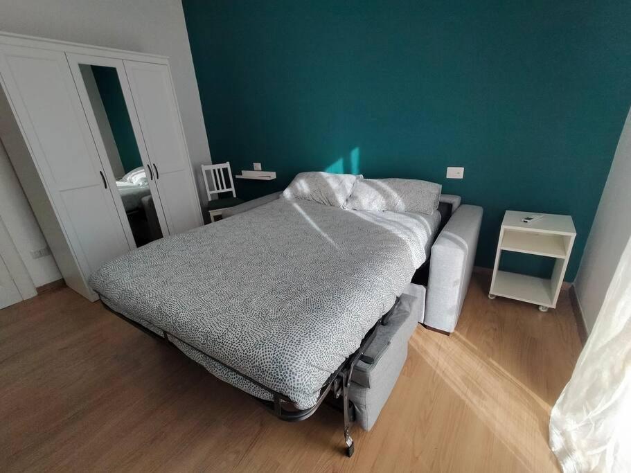 Aura Apartment Bari Kültér fotó