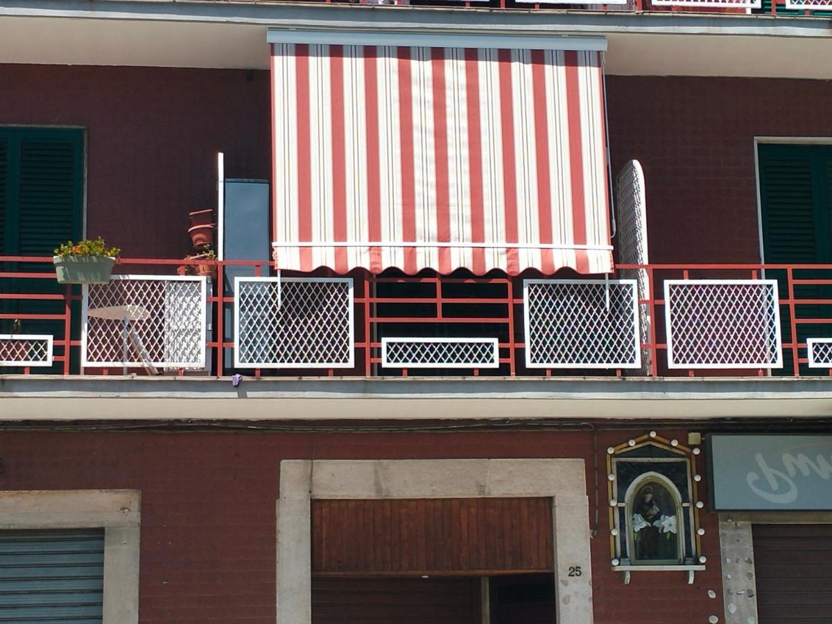 Aura Apartment Bari Kültér fotó